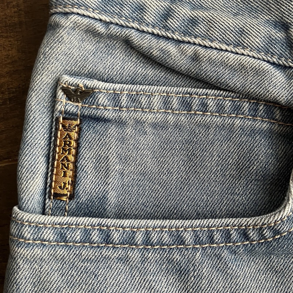 Vintage Armani True Blues Light Wash Denim Jeans Made in Italy High Ris - Picture 2 of 12